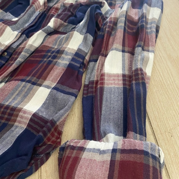 Lot of 2 casual button down tops, size small. J Crew and ace delivery - Picture 6 of 9